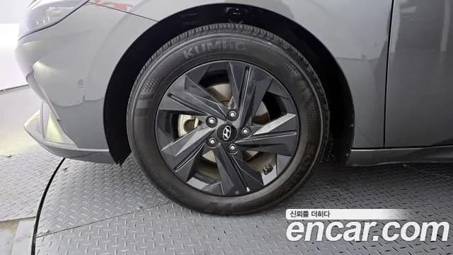 2023 Hyundai Avante (CN7) 1.6 Sold VIN KMHLR41EEPU390051 – side profile 2023 Hyundai Avante (CN7) 1.6 Sold VIN KMHLR41EEPU390051 – side profile