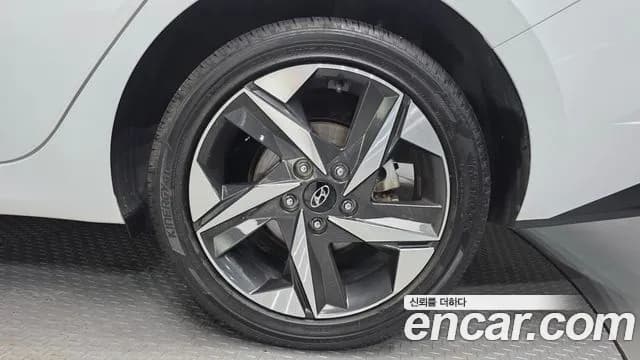 2023 Hyundai Avante (CN7) 1.6 Sold VIN KMHLR41EEPU468894 – dashboard 2023 Hyundai Avante (CN7) 1.6 Sold VIN KMHLR41EEPU468894 – dashboard