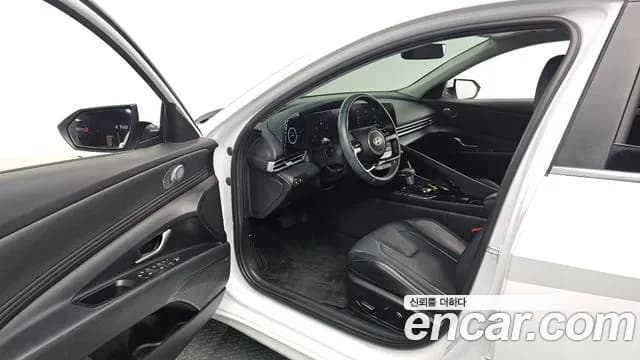 2024 Hyundai The New Avante (CN7) 1.6 Sold VIN KMHLR41EERU570864 – side profile 2024 Hyundai The New Avante (CN7) 1.6 Sold VIN KMHLR41EERU570864 – side profile