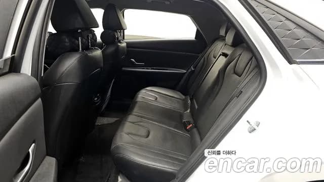2024 Hyundai The New Avante (CN7) 1.6 Sold VIN KMHLR41EERU585200 – side profile 2024 Hyundai The New Avante (CN7) 1.6 Sold VIN KMHLR41EERU585200 – side profile