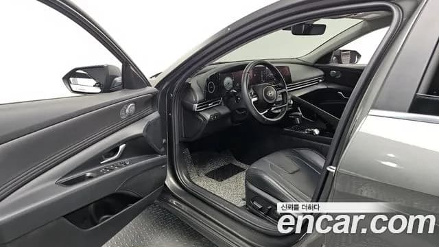 2024 Hyundai The New Avante (CN7) 1.6 Sold VIN KMHLR41EERU589939 – interior seats 2024 Hyundai The New Avante (CN7) 1.6 Sold VIN KMHLR41EERU589939 – interior seats