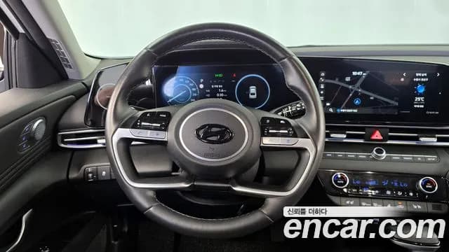 2024 Hyundai The New Avante (CN7) 1.6 Sold VIN KMHLR41EERU622284 – exterior detail 2024 Hyundai The New Avante (CN7) 1.6 Sold VIN KMHLR41EERU622284 – exterior detail