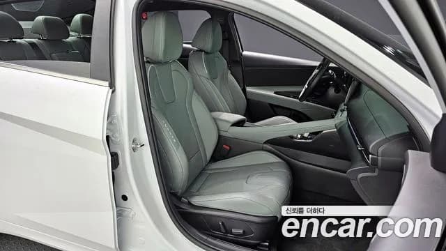 2024 Hyundai The New Avante (CN7) 1.6 Sold VIN KMHLR41EERU738223 – interior seats 2024 Hyundai The New Avante (CN7) 1.6 Sold VIN KMHLR41EERU738223 – interior seats