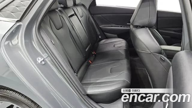 2025 Hyundai The New Avante (CN7) 1.6 Sold VIN KMHLR41EESU009484 – trunk area 2025 Hyundai The New Avante (CN7) 1.6 Sold VIN KMHLR41EESU009484 – trunk area