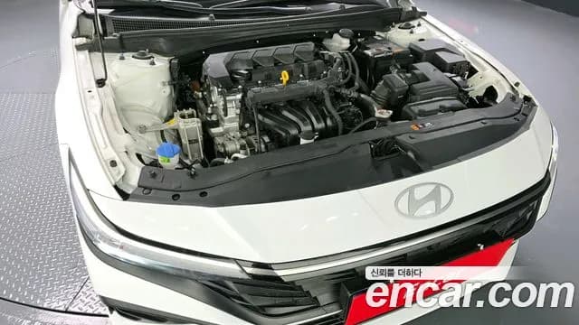 2025 Hyundai The New Avante (CN7) 1.6 Sold VIN KMHLR41EESU872834 – exterior detail 2025 Hyundai The New Avante (CN7) 1.6 Sold VIN KMHLR41EESU872834 – exterior detail
