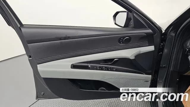 2025 Hyundai The New Avante (CN7) 1.6 Sold VIN KMHLR41EESU959723 – rear exterior 2025 Hyundai The New Avante (CN7) 1.6 Sold VIN KMHLR41EESU959723 – rear exterior