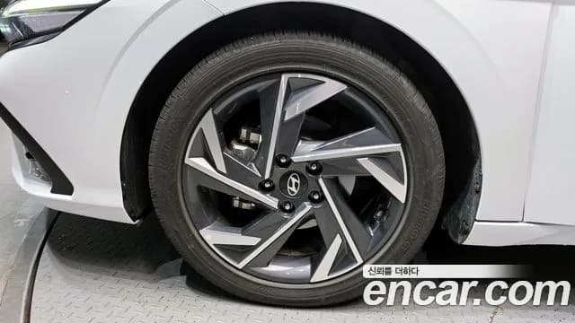 2025 Hyundai The New Avante (CN7) 1.6 Sold VIN KMHLR41EESU995343 – photo 18 2025 Hyundai The New Avante (CN7) 1.6 Sold VIN KMHLR41EESU995343 – photo 18