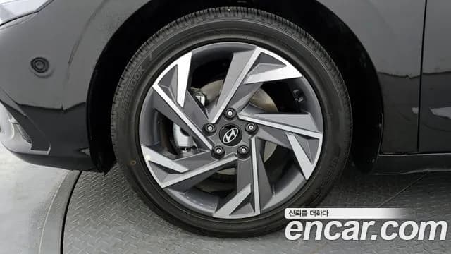 2026 Hyundai The New Avante (CN7) 1.6 Sold VIN KMHLR41EETU091104 – front exterior 2026 Hyundai The New Avante (CN7) 1.6 Sold VIN KMHLR41EETU091104 – front exterior