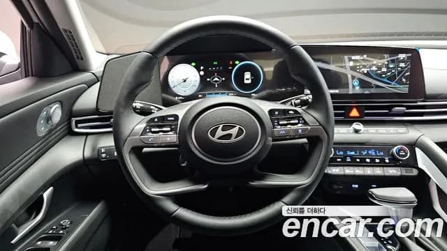 2026 Hyundai The New Avante (CN7) 1.6 Sold VIN KMHLR41EETU226715 – trunk area 2026 Hyundai The New Avante (CN7) 1.6 Sold VIN KMHLR41EETU226715 – trunk area