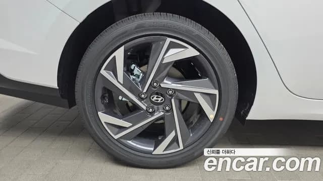 2026 Hyundai The New Avante (CN7) 1.6 Sold VIN KMHLR41EETU240258 – photo 24 2026 Hyundai The New Avante (CN7) 1.6 Sold VIN KMHLR41EETU240258 – photo 24