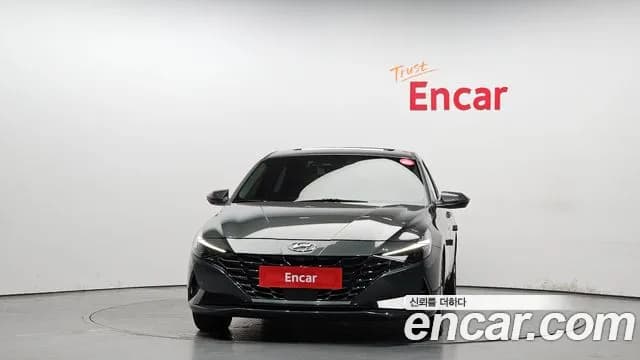 2021 Hyundai Avante Hybrid (CN7) Inspiration Sold VIN KMHLR41JGMU002012 – trunk area 2021 Hyundai Avante Hybrid (CN7) Inspiration Sold VIN KMHLR41JGMU002012 – trunk area