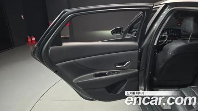 2021 Hyundai Avante Hybrid (CN7) Inspiration Sold VIN KMHLR41JGMU002064 – front exterior 2021 Hyundai Avante Hybrid (CN7) Inspiration Sold VIN KMHLR41JGMU002064 – front exterior