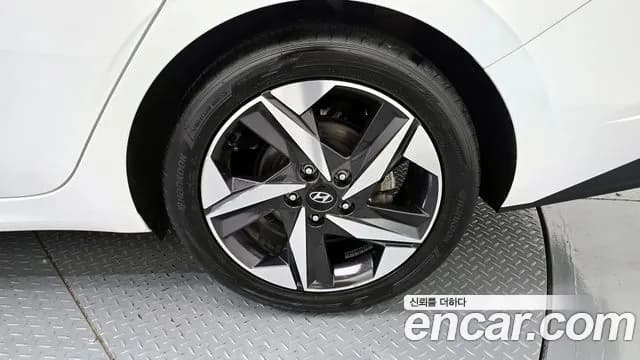 2021 Hyundai Avante Hybrid (CN7) Inspiration Sold VIN KMHLR41JGMU003030 – photo 11 2021 Hyundai Avante Hybrid (CN7) Inspiration Sold VIN KMHLR41JGMU003030 – photo 11