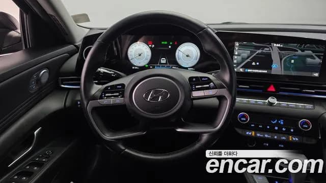 2021 Hyundai Avante Hybrid (CN7) Inspiration Sold VIN KMHLR41JGMU003813 – exterior detail 2021 Hyundai Avante Hybrid (CN7) Inspiration Sold VIN KMHLR41JGMU003813 – exterior detail
