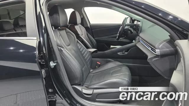 2021 Hyundai Avante Hybrid (CN7) Inspiration Sold VIN KMHLR41JGMU003813 – trunk area 2021 Hyundai Avante Hybrid (CN7) Inspiration Sold VIN KMHLR41JGMU003813 – trunk area