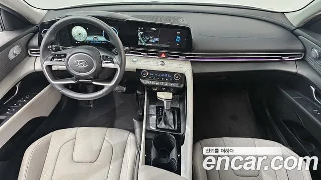 2021 Hyundai Avante Hybrid (CN7) Inspiration Sold VIN KMHLR41JGMU008176 – dashboard 2021 Hyundai Avante Hybrid (CN7) Inspiration Sold VIN KMHLR41JGMU008176 – dashboard