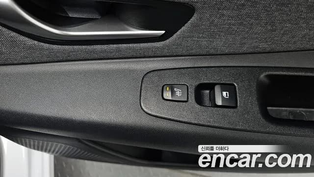 2021 Hyundai Avante Hybrid (CN7) Inspiration Sold VIN KMHLR41JGMU008176 – exterior detail 2021 Hyundai Avante Hybrid (CN7) Inspiration Sold VIN KMHLR41JGMU008176 – exterior detail