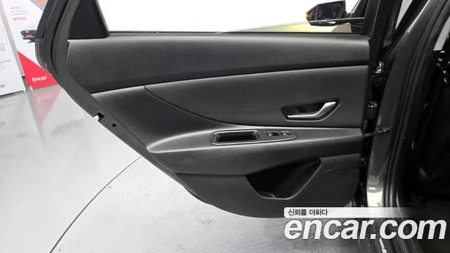 2021 Hyundai Avante Hybrid (CN7) Inspiration Sold VIN KMHLR41JGMU009070 – dashboard 2021 Hyundai Avante Hybrid (CN7) Inspiration Sold VIN KMHLR41JGMU009070 – dashboard