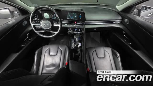 2021 Hyundai Avante Hybrid (CN7) Inspiration Sold VIN KMHLR41JGMU011037 – dashboard 2021 Hyundai Avante Hybrid (CN7) Inspiration Sold VIN KMHLR41JGMU011037 – dashboard