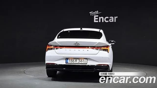 2022 Hyundai Avante Hybrid (CN7) Inspiration Sold VIN KMHLR41JGNU021508 – interior seats 2022 Hyundai Avante Hybrid (CN7) Inspiration Sold VIN KMHLR41JGNU021508 – interior seats