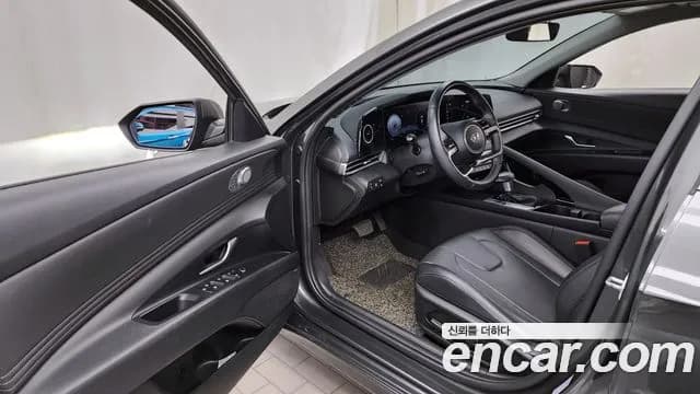 2023 Hyundai Avante Hybrid (CN7) Inspiration Sold VIN KMHLR41JGPU030412 – interior seats 2023 Hyundai Avante Hybrid (CN7) Inspiration Sold VIN KMHLR41JGPU030412 – interior seats