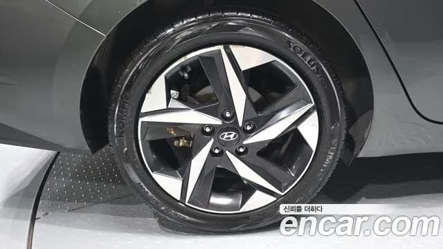 2023 Hyundai Avante Hybrid (CN7) Inspiration Sold VIN KMHLR41JGPU040220 – photo 25 2023 Hyundai Avante Hybrid (CN7) Inspiration Sold VIN KMHLR41JGPU040220 – photo 25