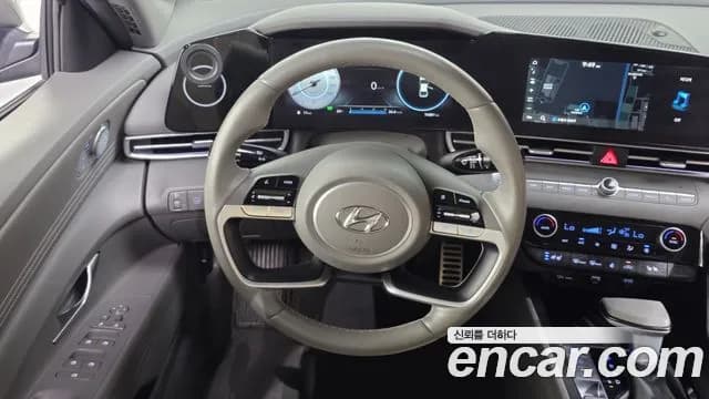 2023 Hyundai Avante Hybrid (CN7) Inspiration Sold VIN KMHLR41JGPU061421 – rear exterior 2023 Hyundai Avante Hybrid (CN7) Inspiration Sold VIN KMHLR41JGPU061421 – rear exterior