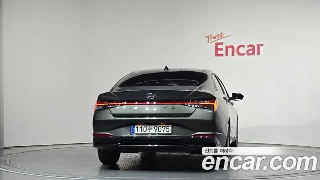 2023 Hyundai Avante Hybrid (CN7) Inspiration Sold VIN KMHLR41JGPU067147 – front exterior 2023 Hyundai Avante Hybrid (CN7) Inspiration Sold VIN KMHLR41JGPU067147 – front exterior