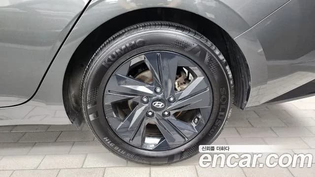 2023 Hyundai Avante Hybrid (CN7) Inspiration Sold VIN KMHLR41JGPU067147 – photo 13 2023 Hyundai Avante Hybrid (CN7) Inspiration Sold VIN KMHLR41JGPU067147 – photo 13