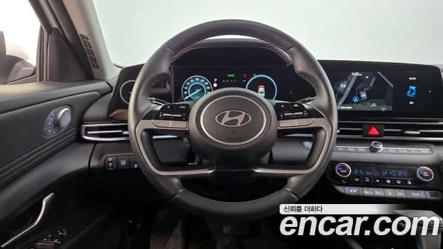 2024 Hyundai The New Avante Hybrid (CN7) Inspiration Sold VIN KMHLR41JGRU075193 – rear exterior 2024 Hyundai The New Avante Hybrid (CN7) Inspiration Sold VIN KMHLR41JGRU075193 – rear exterior