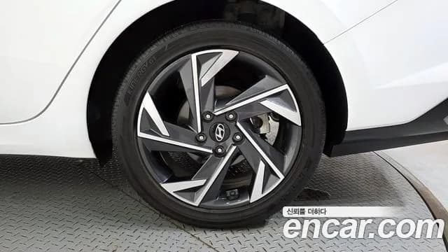 2024 Hyundai The New Avante Hybrid (CN7) Inspiration Sold VIN KMHLR41JGRU075193 – photo 27 2024 Hyundai The New Avante Hybrid (CN7) Inspiration Sold VIN KMHLR41JGRU075193 – photo 27