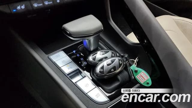 2024 Hyundai The New Avante Hybrid (CN7) Inspiration Sold VIN KMHLR41JGRU110735 – engine bay 2024 Hyundai The New Avante Hybrid (CN7) Inspiration Sold VIN KMHLR41JGRU110735 – engine bay