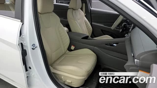 2025 Hyundai The New Avante Hybrid (CN7) Inspiration Sold VIN KMHLR41JGSU136282 – photo 18 2025 Hyundai The New Avante Hybrid (CN7) Inspiration Sold VIN KMHLR41JGSU136282 – photo 18