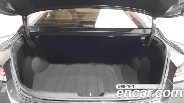 2026 Hyundai The New Avante Hybrid (CN7) Inspiration Sold VIN KMHLR41JGTU174526 – engine bay 2026 Hyundai The New Avante Hybrid (CN7) Inspiration Sold VIN KMHLR41JGTU174526 – engine bay