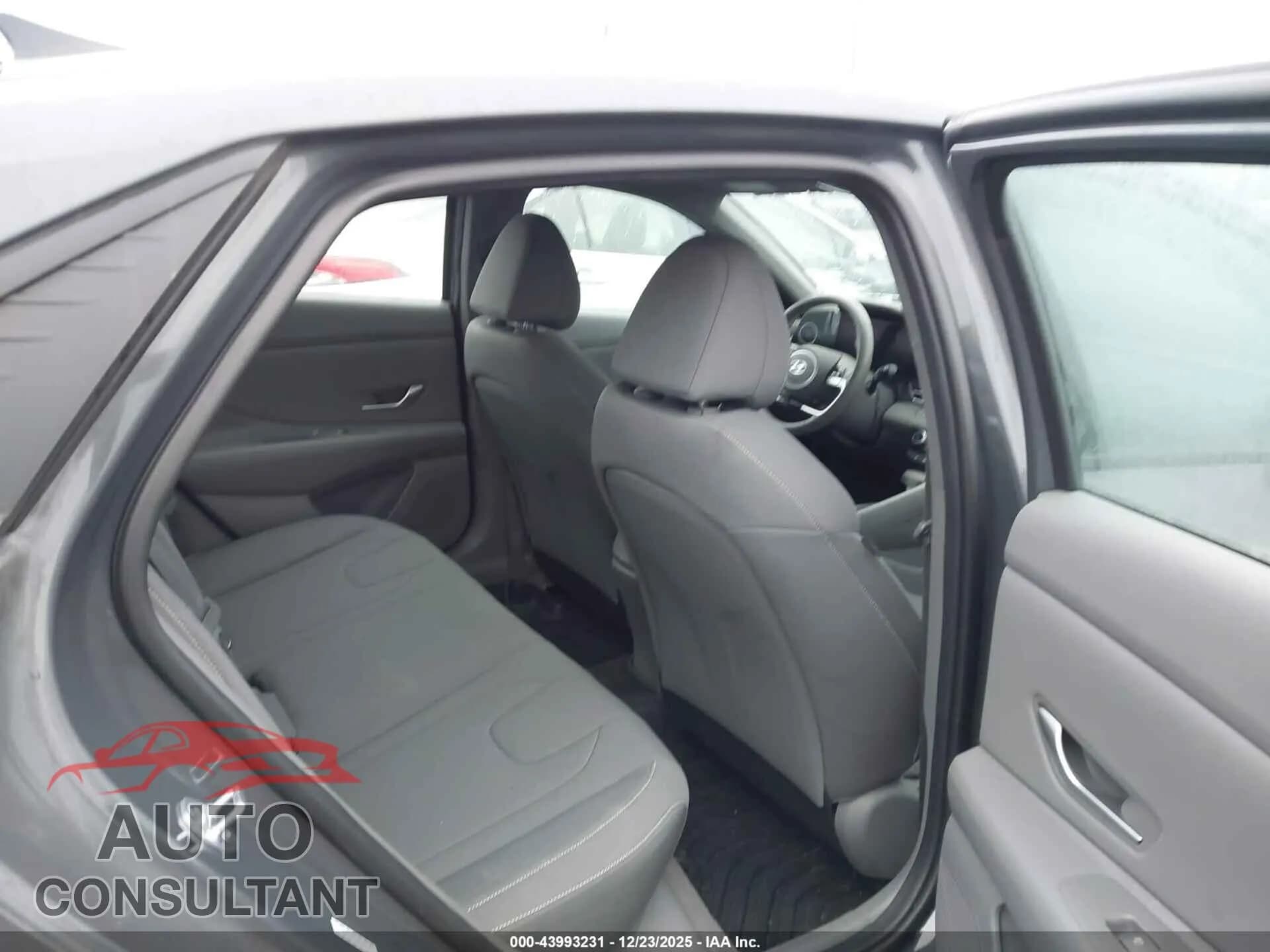 2023 HYUNDAI ELANTRA Damaged VIN KMHLS4AGXPU607774 – undercarriage 2023 HYUNDAI ELANTRA Damaged VIN KMHLS4AGXPU607774 – undercarriage