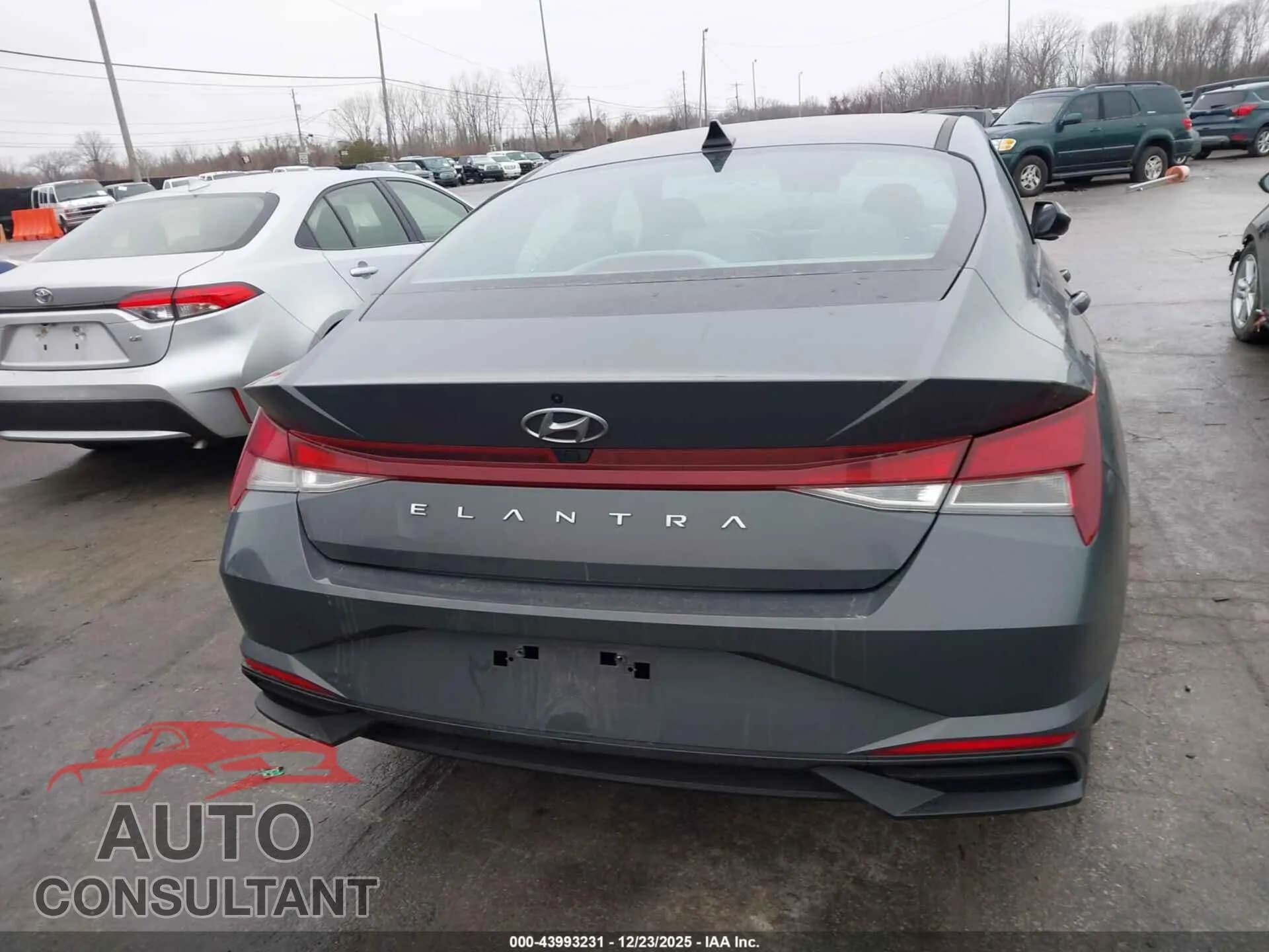 2023 HYUNDAI ELANTRA Damaged VIN KMHLS4AGXPU607774 – photo 16 2023 HYUNDAI ELANTRA Damaged VIN KMHLS4AGXPU607774 – photo 16