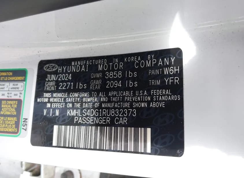 2024 HYUNDAI Elantra Used VIN KMHLS4DG1RU832373 – undercarriage 2024 HYUNDAI Elantra Used VIN KMHLS4DG1RU832373 – undercarriage