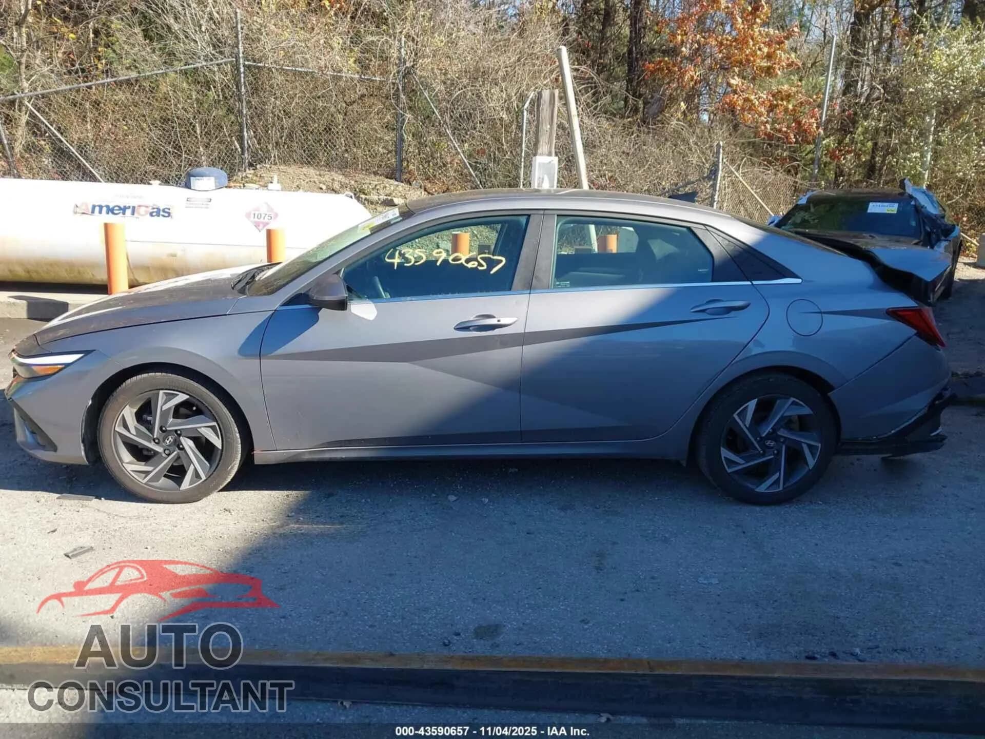 2024 HYUNDAI ELANTRA Damaged VIN KMHLS4DG3RU749754 – photo 14 2024 HYUNDAI ELANTRA Damaged VIN KMHLS4DG3RU749754 – photo 14