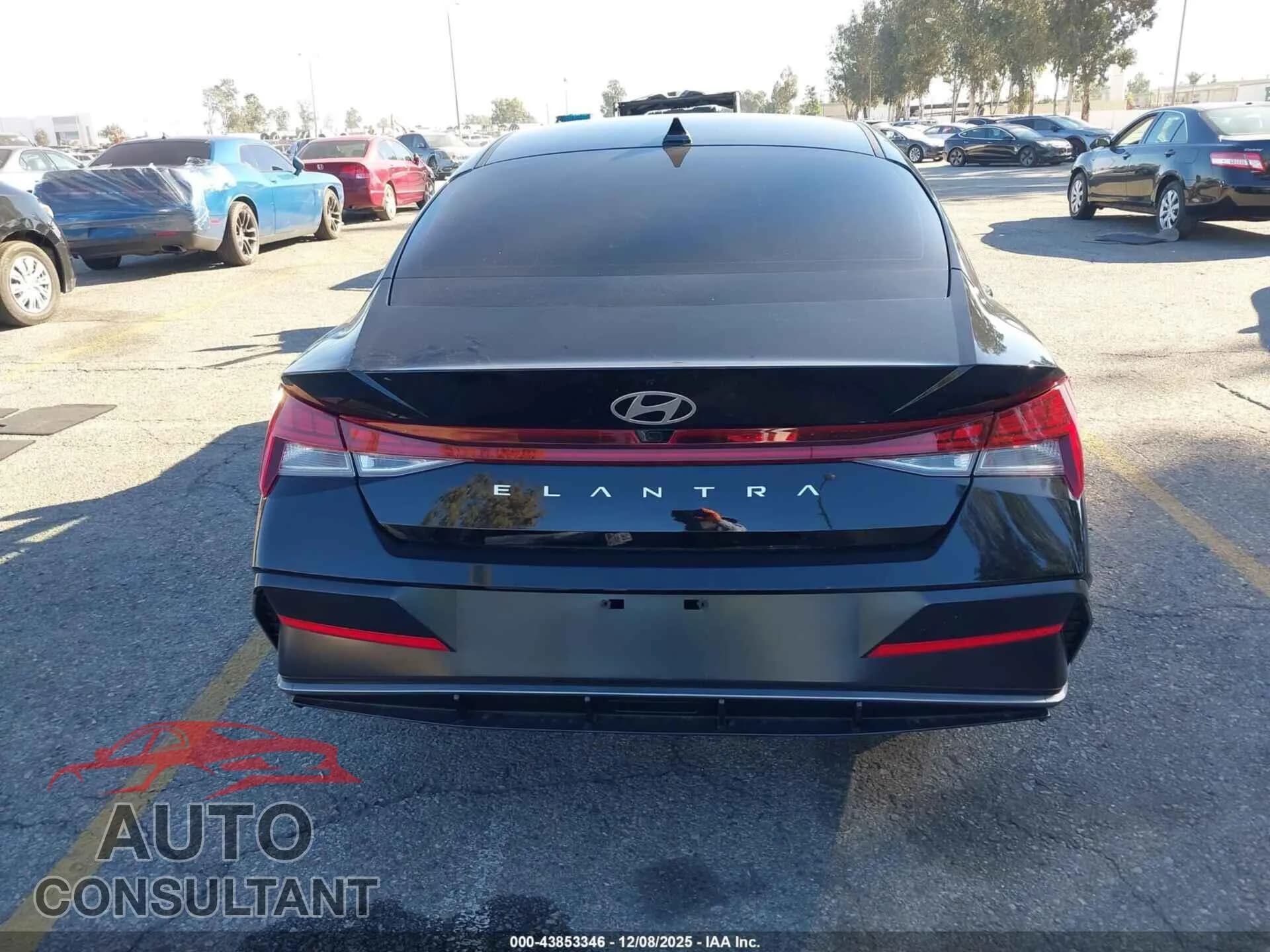 2025 HYUNDAI ELANTRA Damaged VIN KMHLS4DG9SU939869 – photo 17 2025 HYUNDAI ELANTRA Damaged VIN KMHLS4DG9SU939869 – photo 17