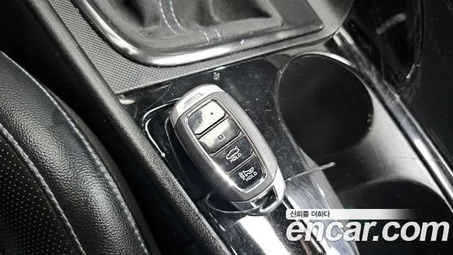 2022 Hyundai Avante (CN7) 2.0 N Sold VIN KMHLW41KANU001863 – rear exterior 2022 Hyundai Avante (CN7) 2.0 N Sold VIN KMHLW41KANU001863 – rear exterior