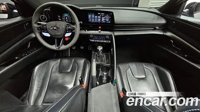 2022 Hyundai Avante (CN7) 2.0 N Sold VIN KMHLW41KANU001863 – interior seats 2022 Hyundai Avante (CN7) 2.0 N Sold VIN KMHLW41KANU001863 – interior seats