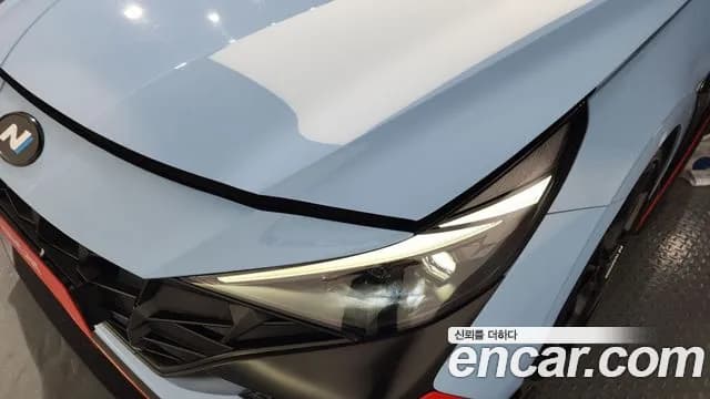 2022 Hyundai Avante (CN7) 2.0 N Sold VIN KMHLW41KANU006679 – interior seats 2022 Hyundai Avante (CN7) 2.0 N Sold VIN KMHLW41KANU006679 – interior seats