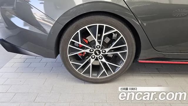 2022 Hyundai Avante (CN7) 2.0 N Sold VIN KMHLW41KGNU002668 – interior seats 2022 Hyundai Avante (CN7) 2.0 N Sold VIN KMHLW41KGNU002668 – interior seats