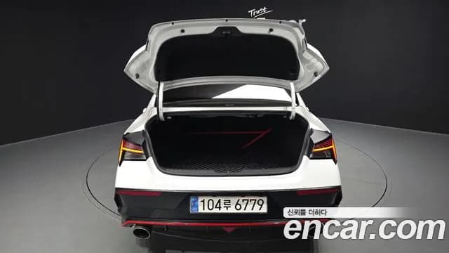 2024 Hyundai The New Avante (CN7) 2.0 N Sold VIN KMHLW41KGRU017025 – trunk area 2024 Hyundai The New Avante (CN7) 2.0 N Sold VIN KMHLW41KGRU017025 – trunk area