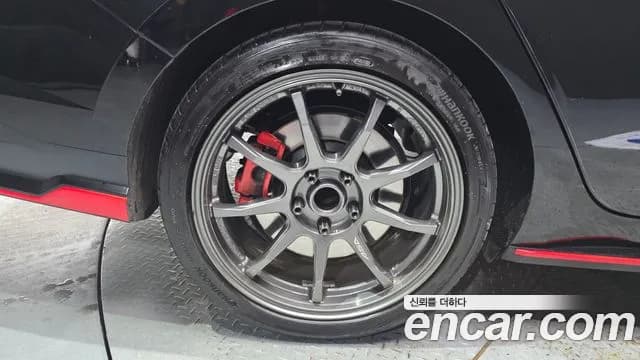 2024 Hyundai The New Avante (CN7) 2.0 N Sold VIN KMHLW41KGRU017350 – exterior detail 2024 Hyundai The New Avante (CN7) 2.0 N Sold VIN KMHLW41KGRU017350 – exterior detail