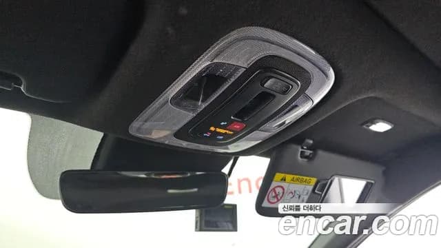 2025 Hyundai The New Avante (CN7) 2.0 N Sold VIN KMHLW41KGSU029626 – interior seats 2025 Hyundai The New Avante (CN7) 2.0 N Sold VIN KMHLW41KGSU029626 – interior seats