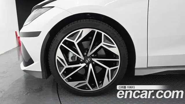 2025 Hyundai Ioniq 6 Long Range Sold VIN KMHM241AFSA085630 – photo 13 2025 Hyundai Ioniq 6 Long Range Sold VIN KMHM241AFSA085630 – photo 13