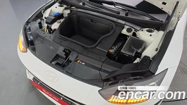 2023 Hyundai Ioniq 6 Standard Sold VIN KMHM241BFPA001906 – exterior detail 2023 Hyundai Ioniq 6 Standard Sold VIN KMHM241BFPA001906 – exterior detail