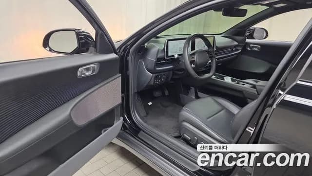 2023 Hyundai Ioniq 6 Long Range Sold VIN KMHM341AFPA010292 – trunk area 2023 Hyundai Ioniq 6 Long Range Sold VIN KMHM341AFPA010292 – trunk area