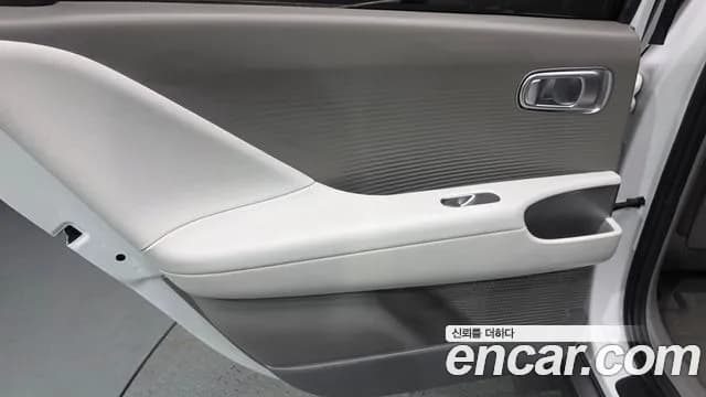 2023 Hyundai Ioniq 6 Long Range Sold VIN KMHM341AFPA013166 – side profile 2023 Hyundai Ioniq 6 Long Range Sold VIN KMHM341AFPA013166 – side profile